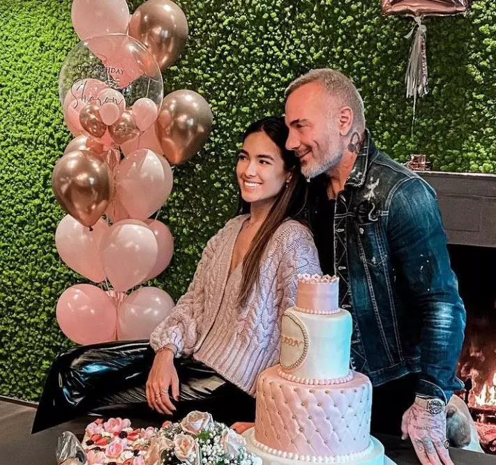 rasfat-total-pentru-iubita-milionarului-gianluca-vacchi-sharon-fonseca-a-implinit-26-de-ani_6_1_size24