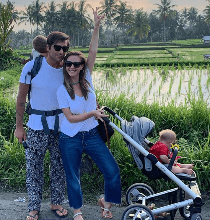 adela-popescu-despre-vacanta-in-bali-cu-doi-copii-sub-3-ani-au-fost-momente-mult-mai-grele-la-noi-in-sufragerie_4_size20