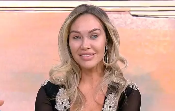 Raluca Podea nemachiata 5