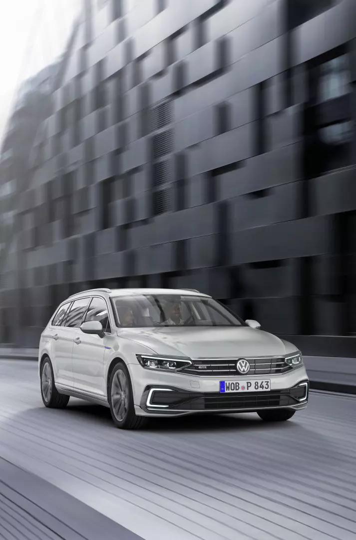 Volkswagen Passat 2020 facelift 051