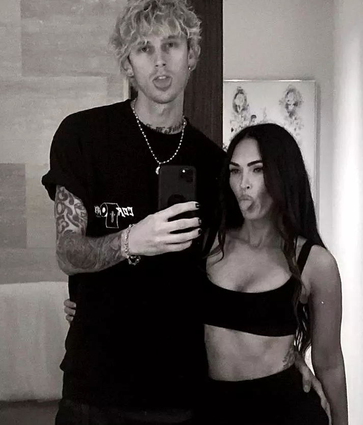 Brian-Austin-Green-8