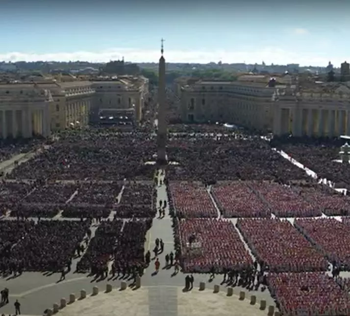inmormantare papa franciscț
