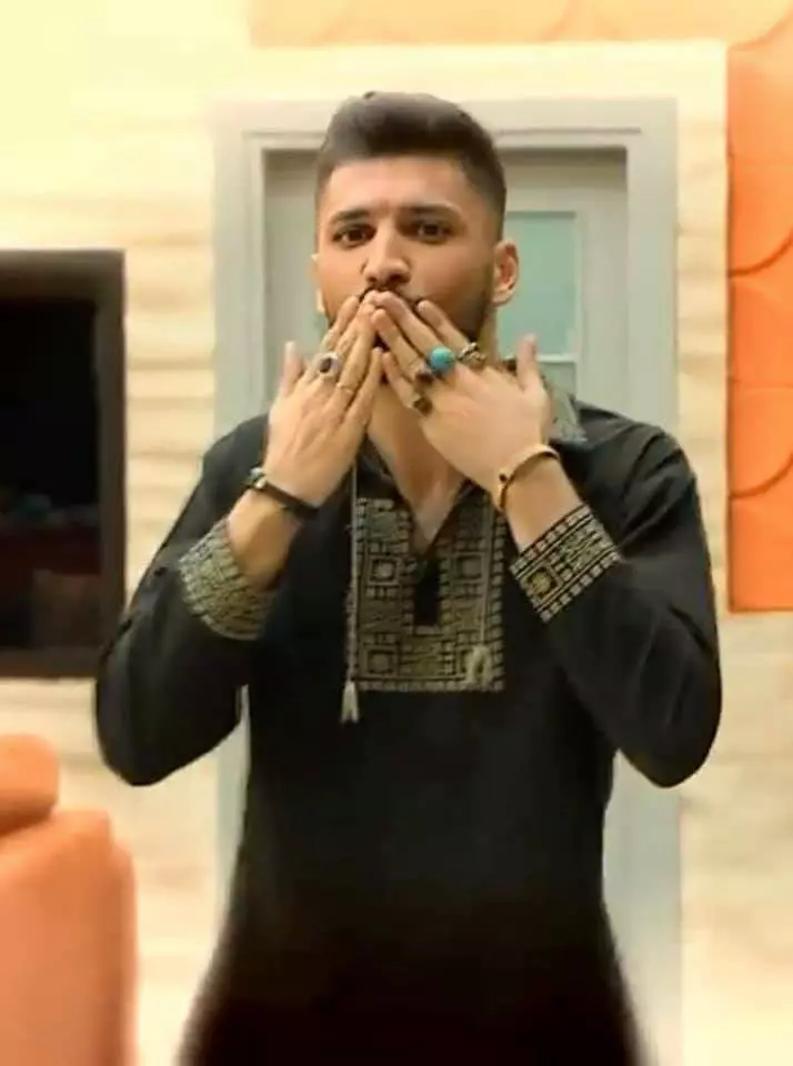 FB_IMG_1555825793379