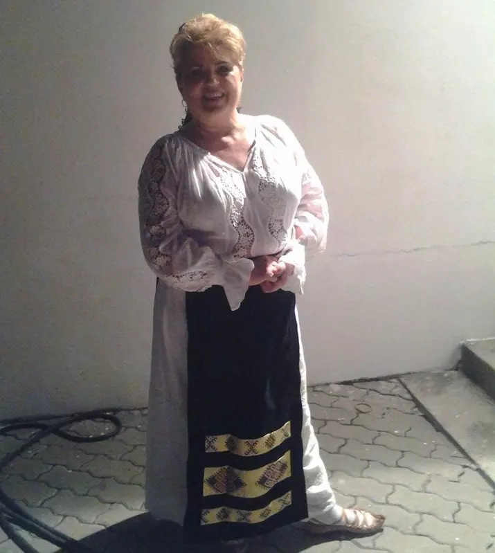 Nicoleta Voica 33