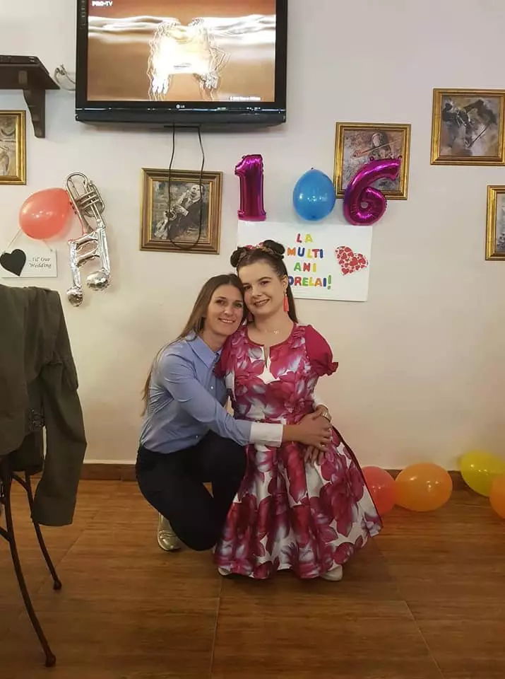Lorelai Moșneguțu a împlinit 16 ani (14)