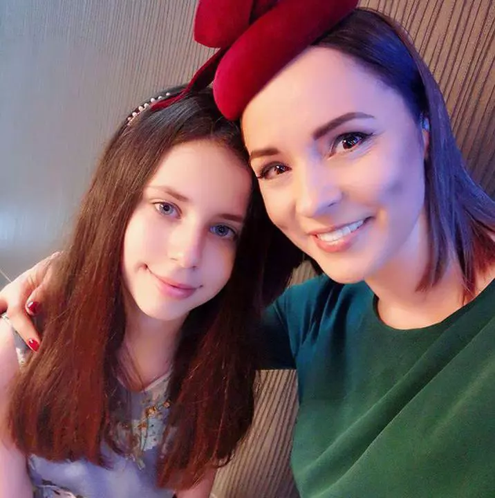 andreea-marin-violeta