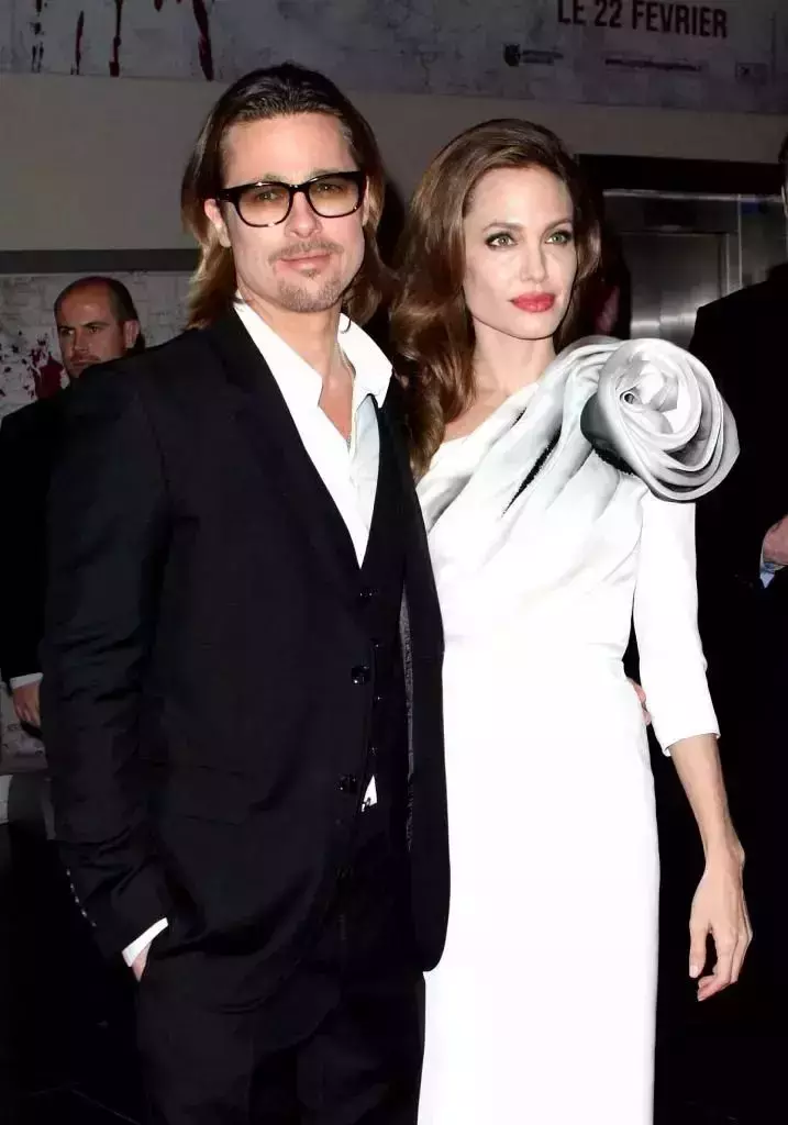 Angelina-Jolie-6-717x1024-717x1024-1