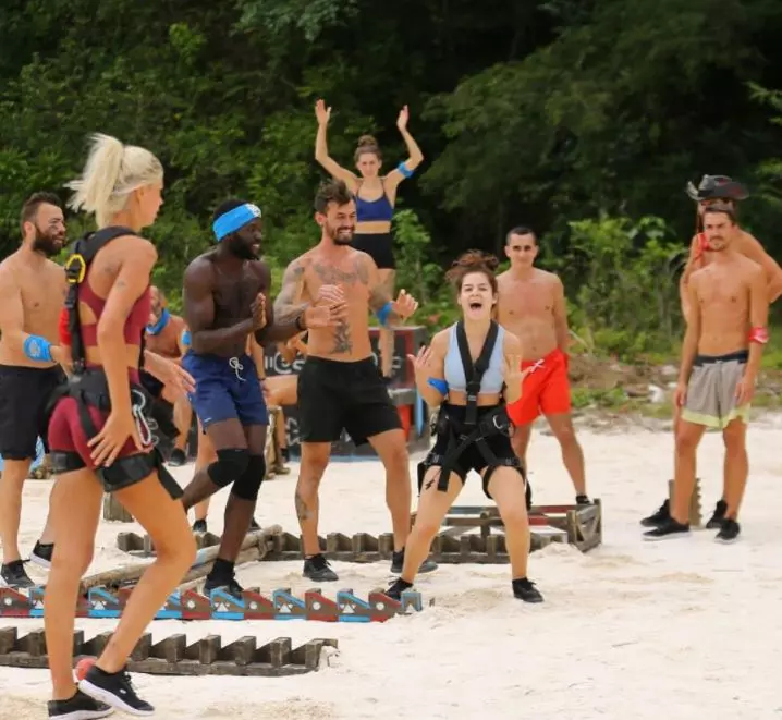 oana-ciocan-survivor-1