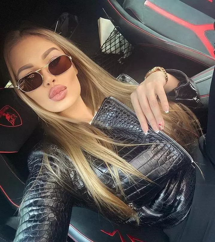 Alex-Bodi-Daria-Radionova-19