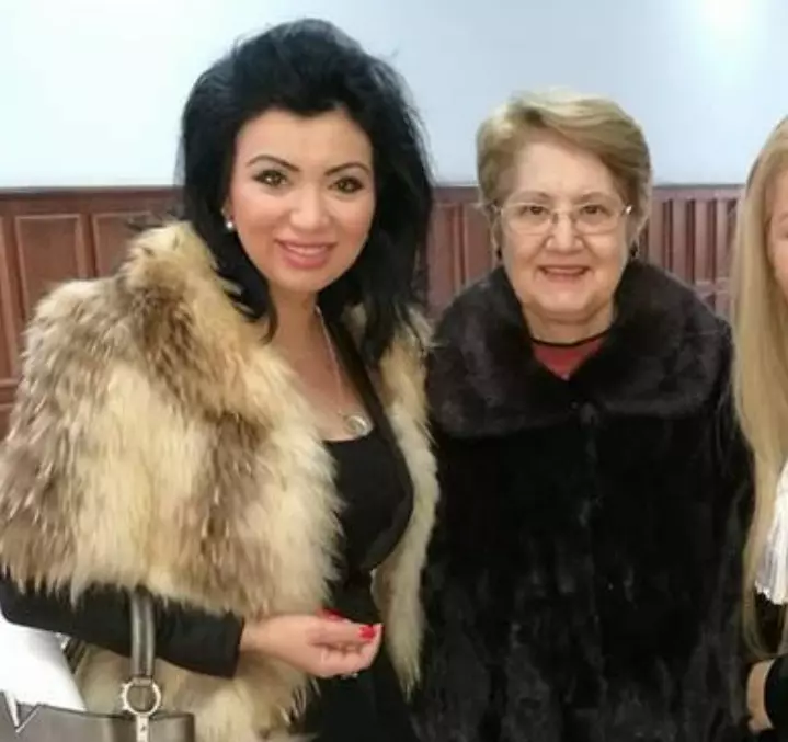 Petruța Toma, mama Adrianei Bahmuțeanu2