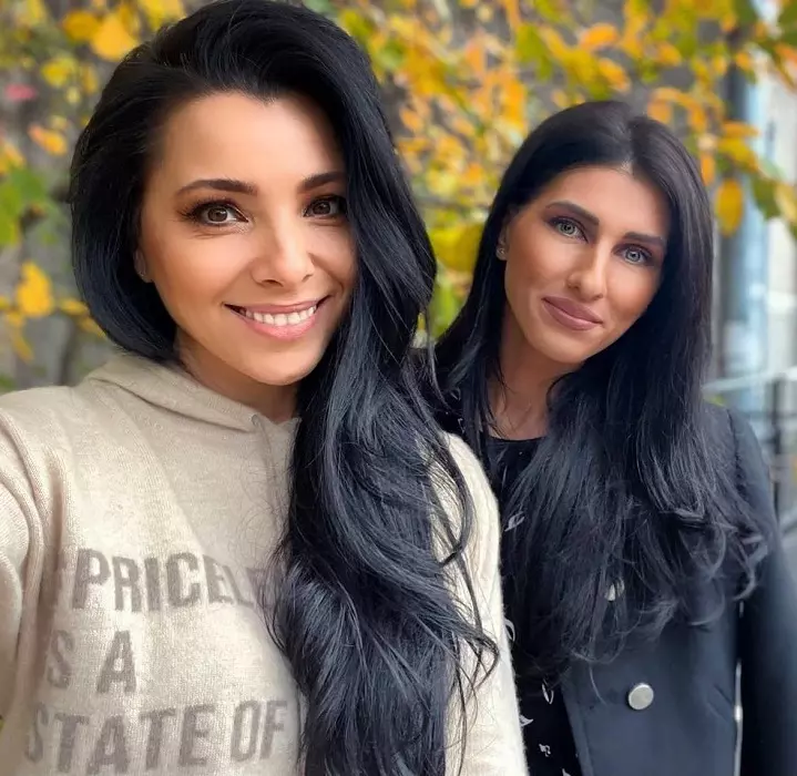 alexandra si corina caragea