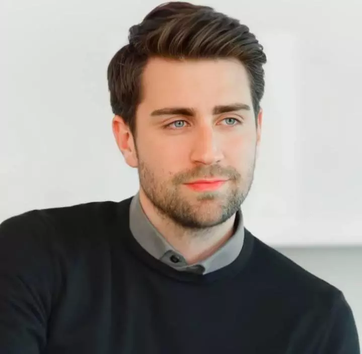 Caglar-Ertugrul-229332856_298911985311290_8359230699155204087_n