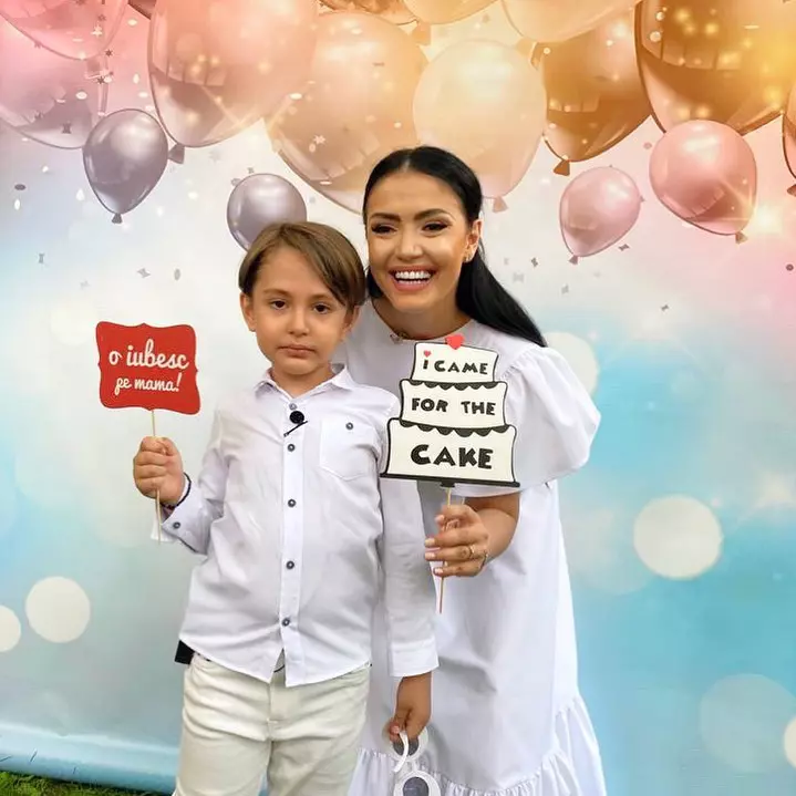 Andreea Mantea si David, fotografii postate pe Instagram (2)