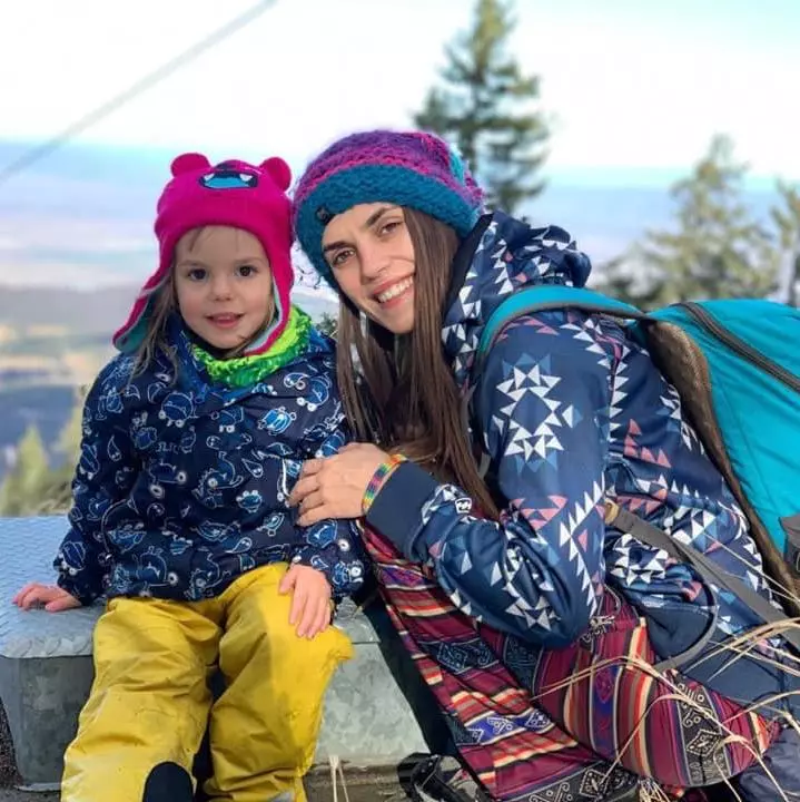 Nicoleta Cîrjan și Iris Anna