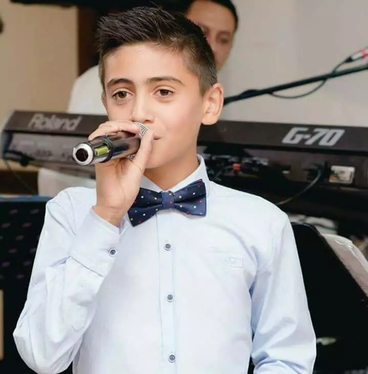 castigatorul-vocea-romaniei-iulian-nunuca-copilarie-7