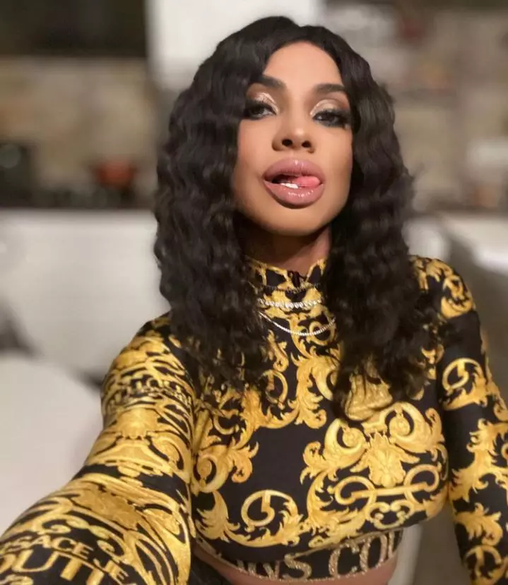 laurette-a-fost-batuta-intr-un-hotel-din-centrul-vechi-al-bucurestiului-vedeta-si-barbatul-care-a-agresat_6