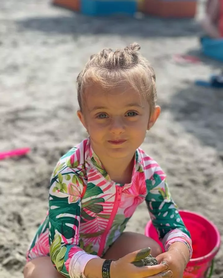 Victoria-fiica-cea-mare-a-Gabrielei-Cristea.4