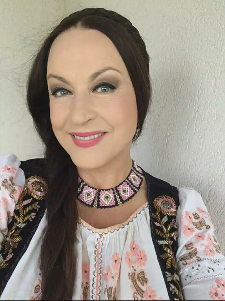 Maria Dragomiroiu zi de nastere 3