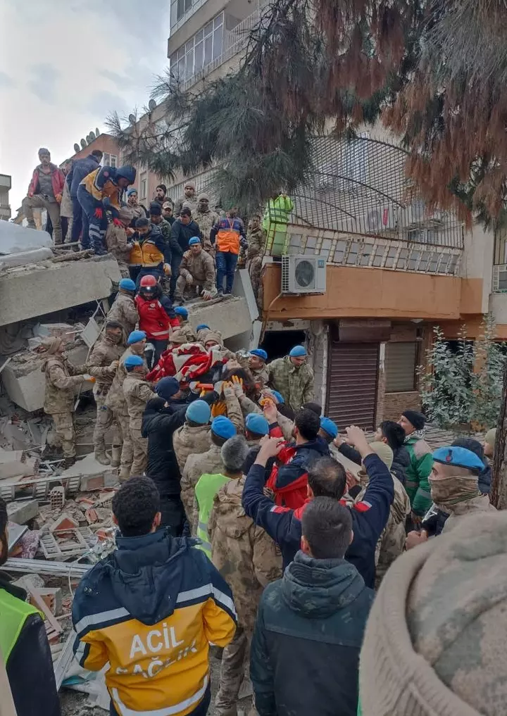 Earthquakes jolts Turkiye's provinces