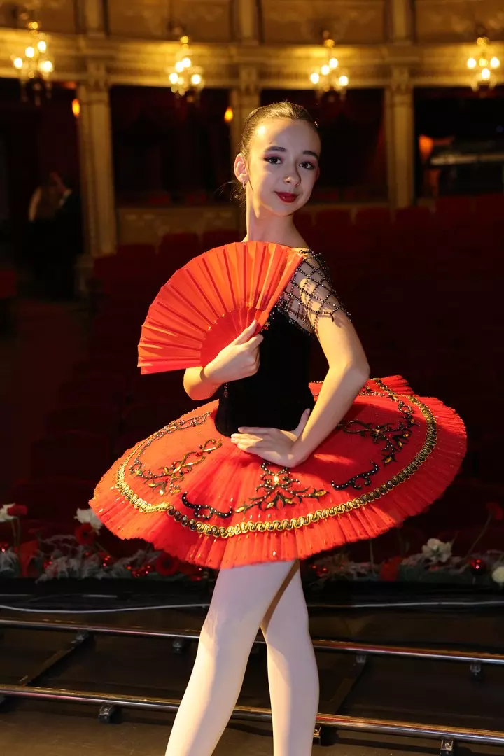 Iuvenalia Pavel, balerină