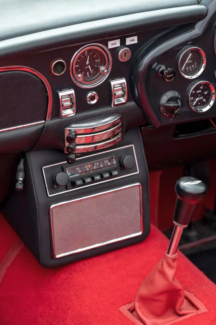 aston martin db6 ev 13