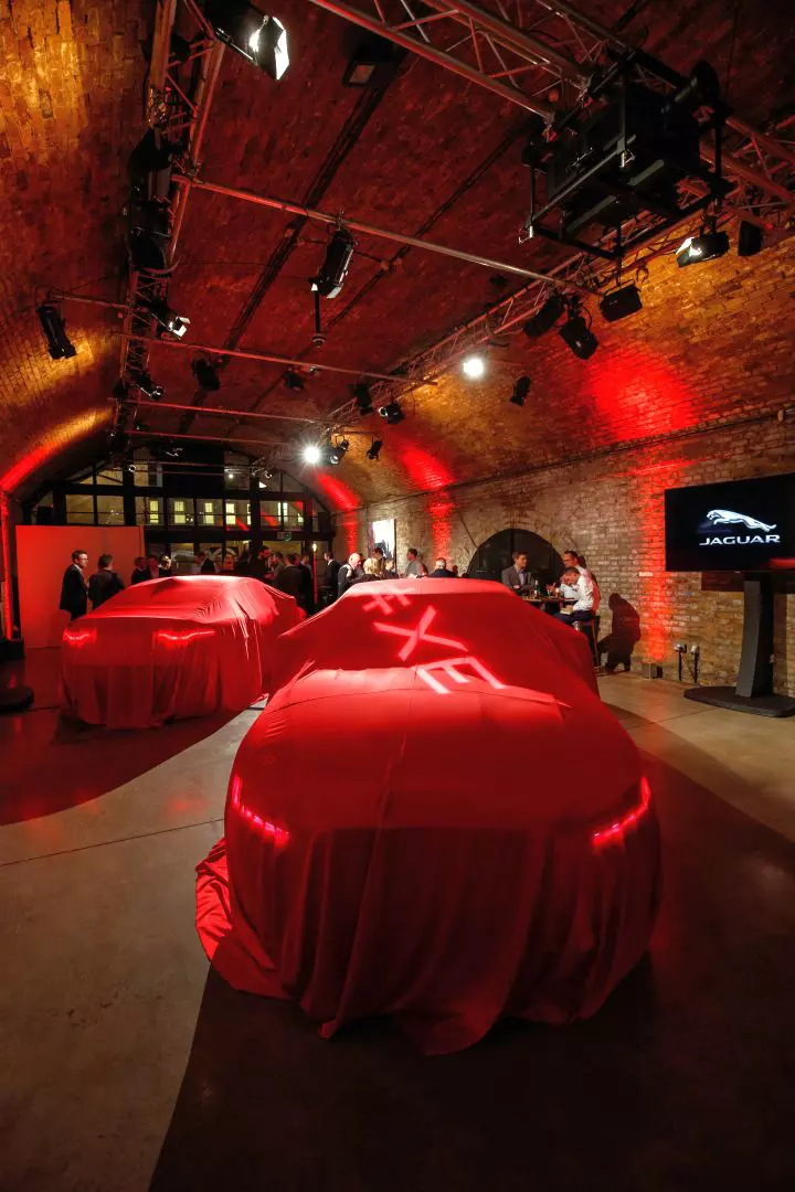 Jaguar XE facelift 055