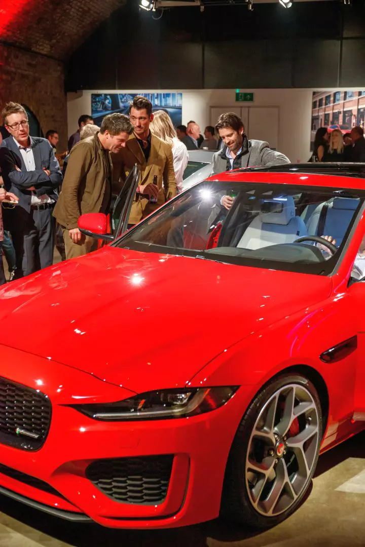 Jaguar XE facelift 059