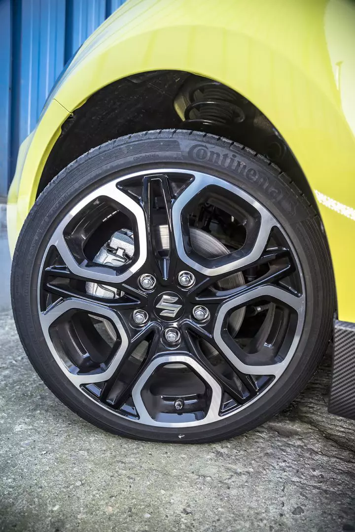 Suzuki Swift Sport 014