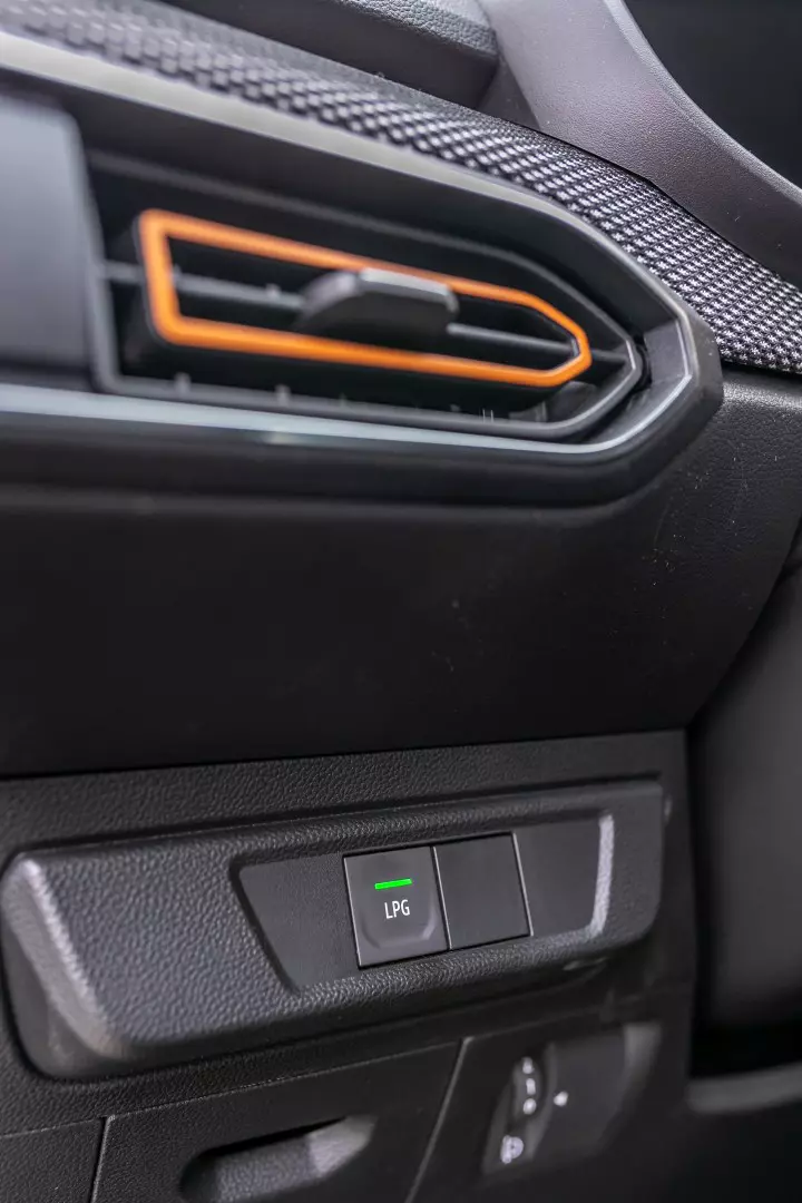 Dacia Sandero Stepway 027