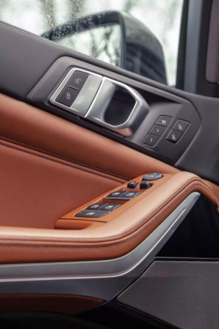 BMW X5 M50d Final Edition 009