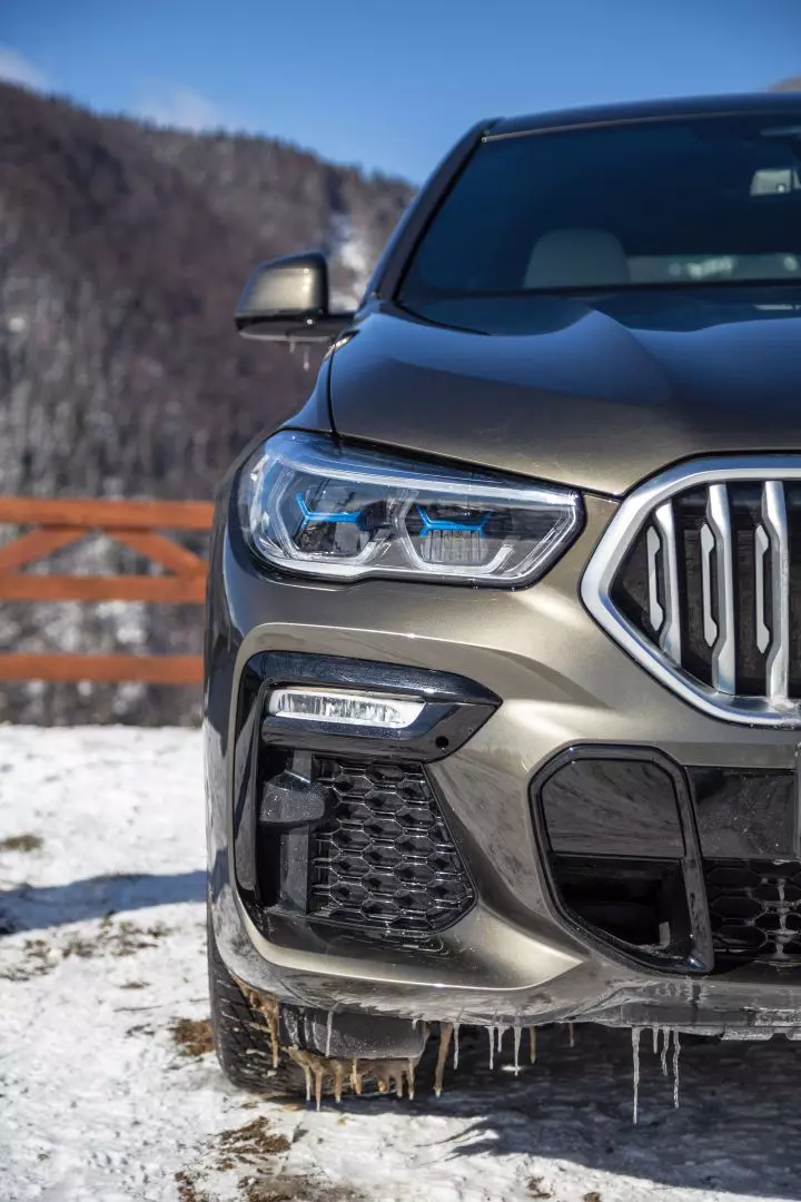 BMW X6 xDrive40d 005