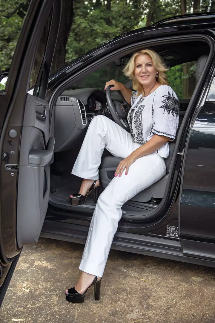 Foto redimens Driven Lady 014