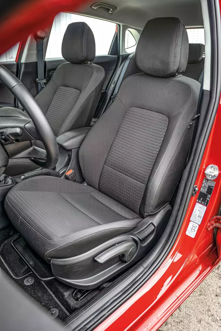 Comparativ Polo vs i20 011