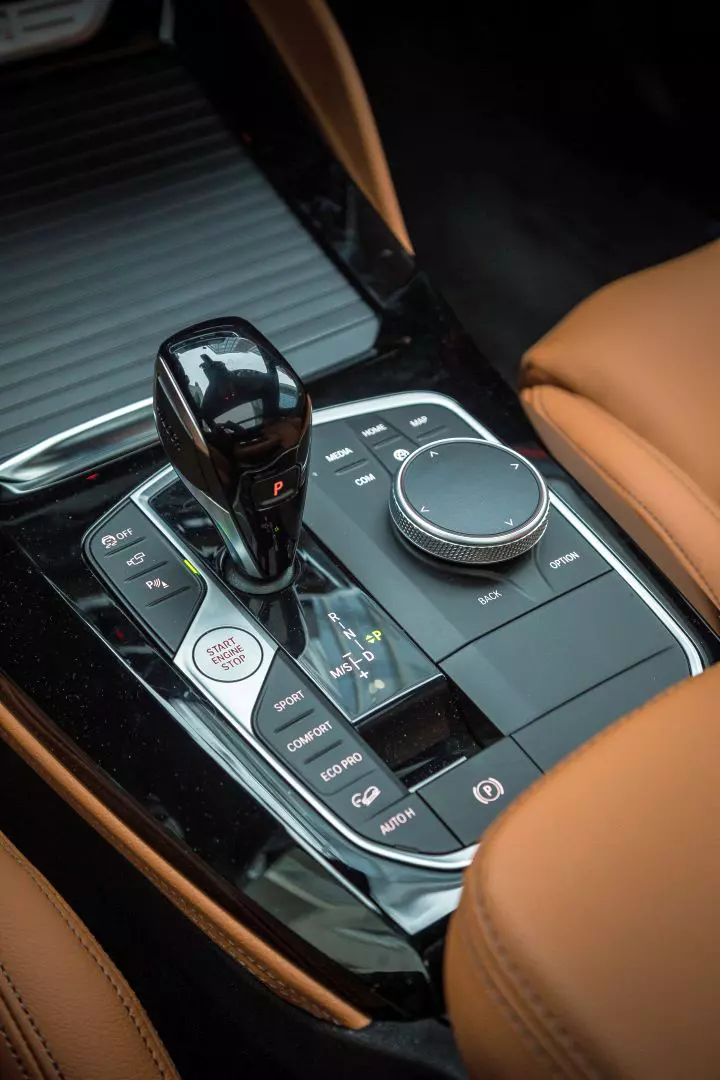 BMW X4 M40i facelift low res 037