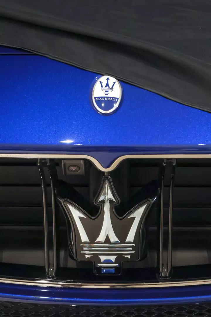 Maserati Gran Turismo pret Romania 003