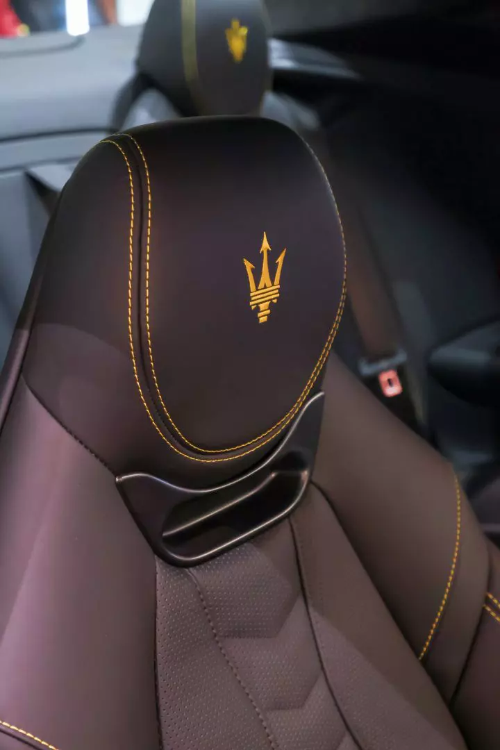 Maserati Gran Turismo pret Romania 012