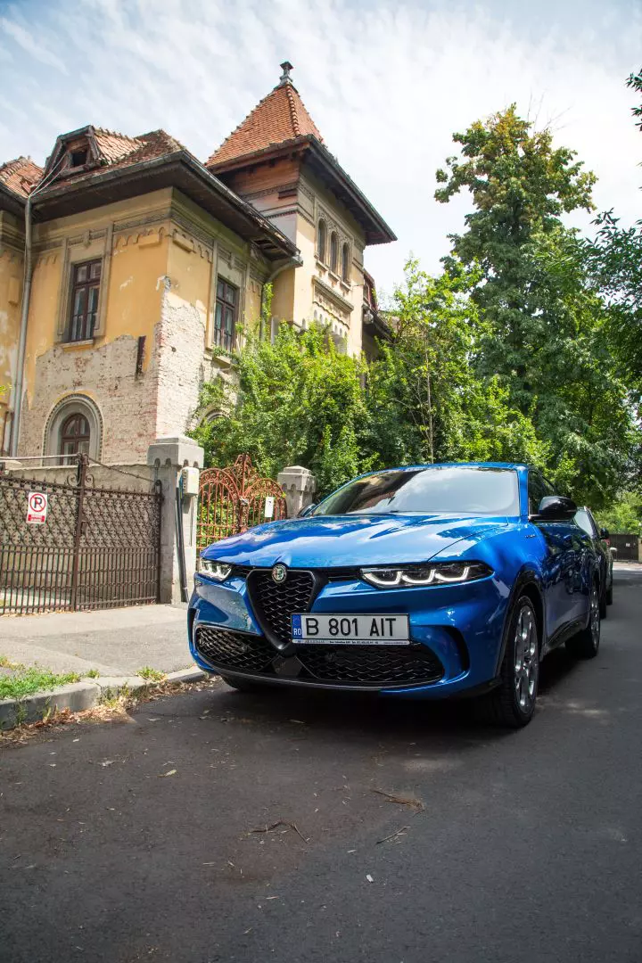 Raluca si Alfa Romeo Tonale low res 037