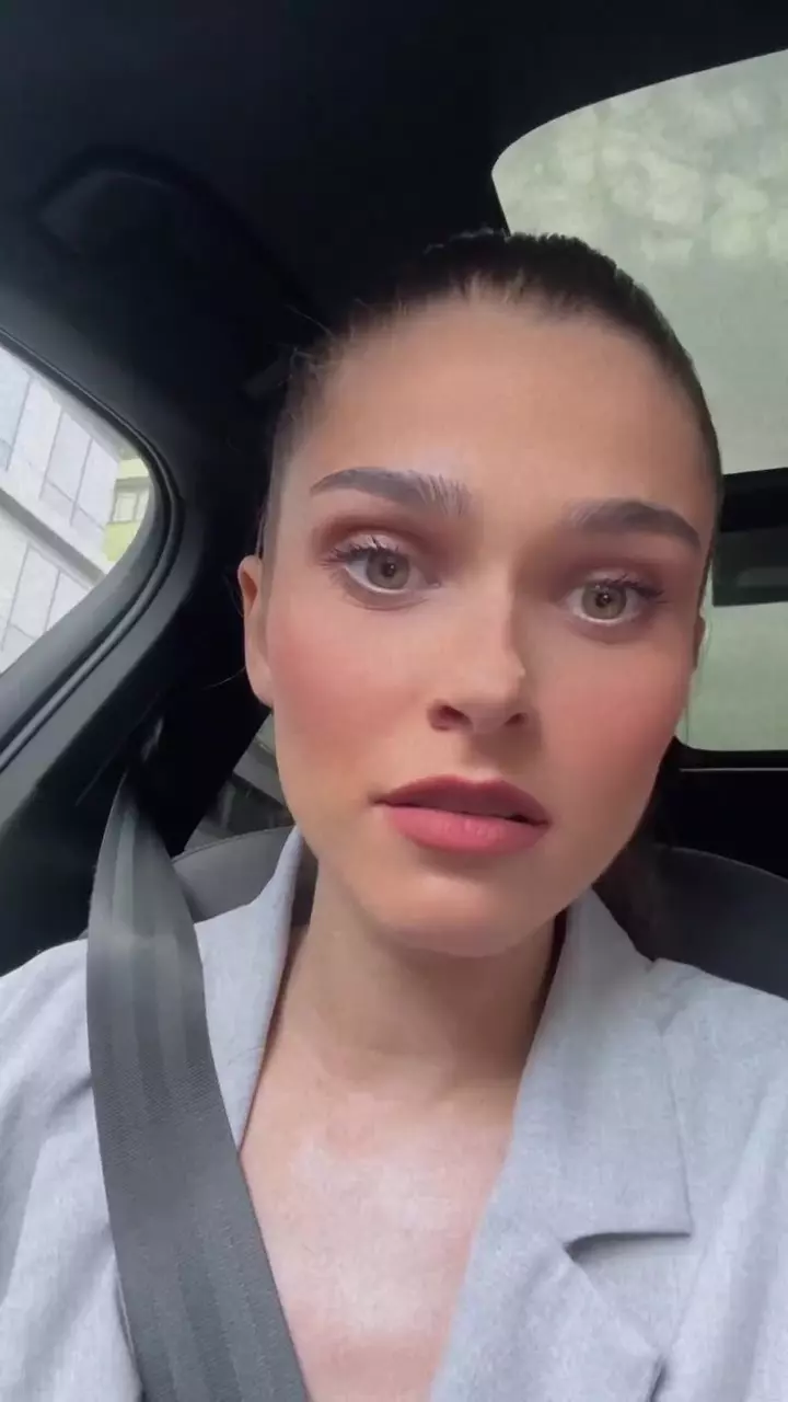 Theo Rose Insta Story