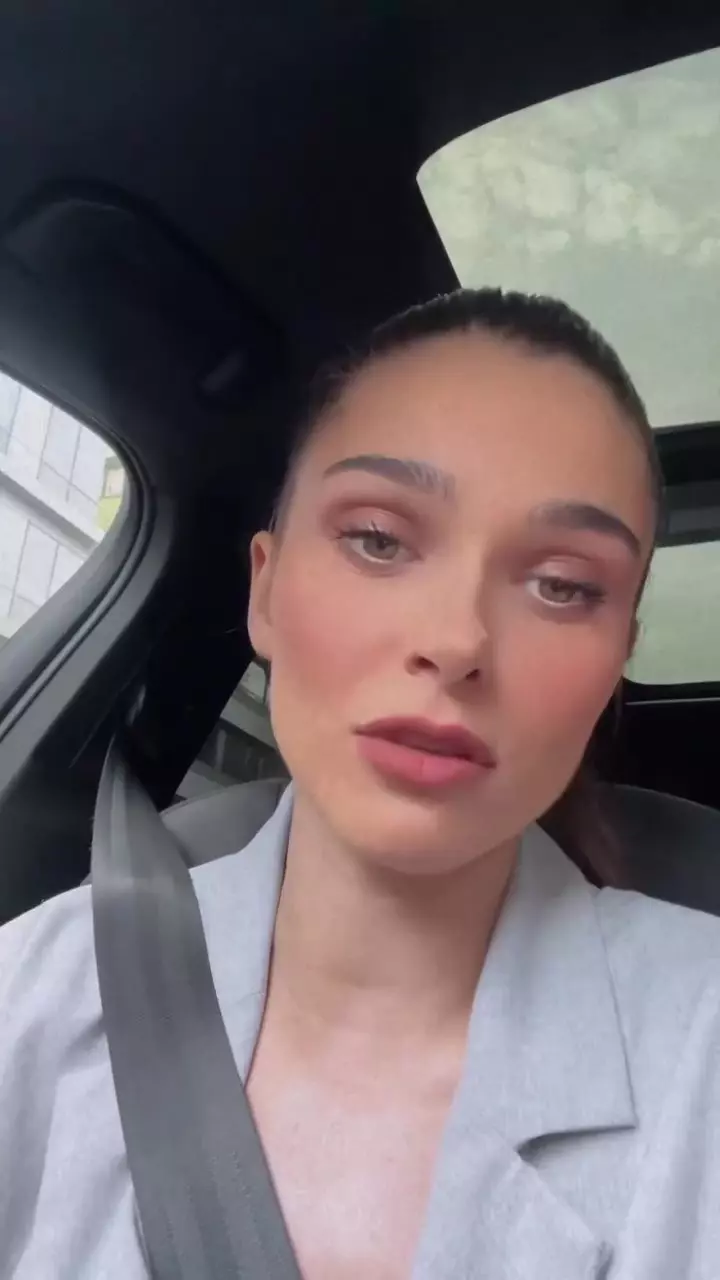 Theo Rose Insta Story