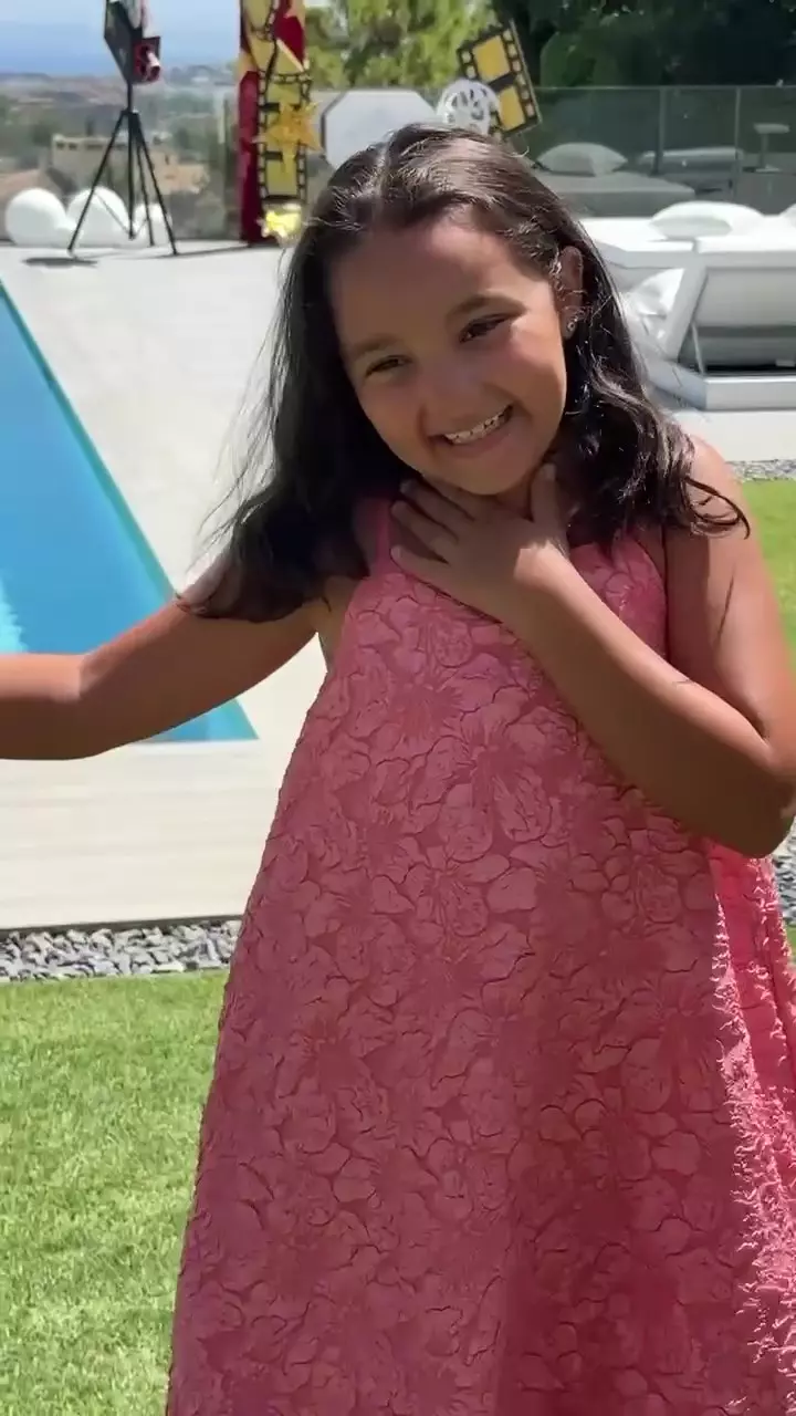 Petrecere surpriză Spania aniversare 9 ani Eva Măruță