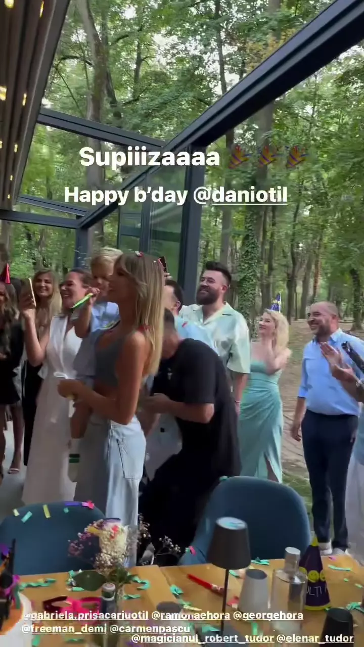 Dani Oțil petrecere surpriză 44 ani