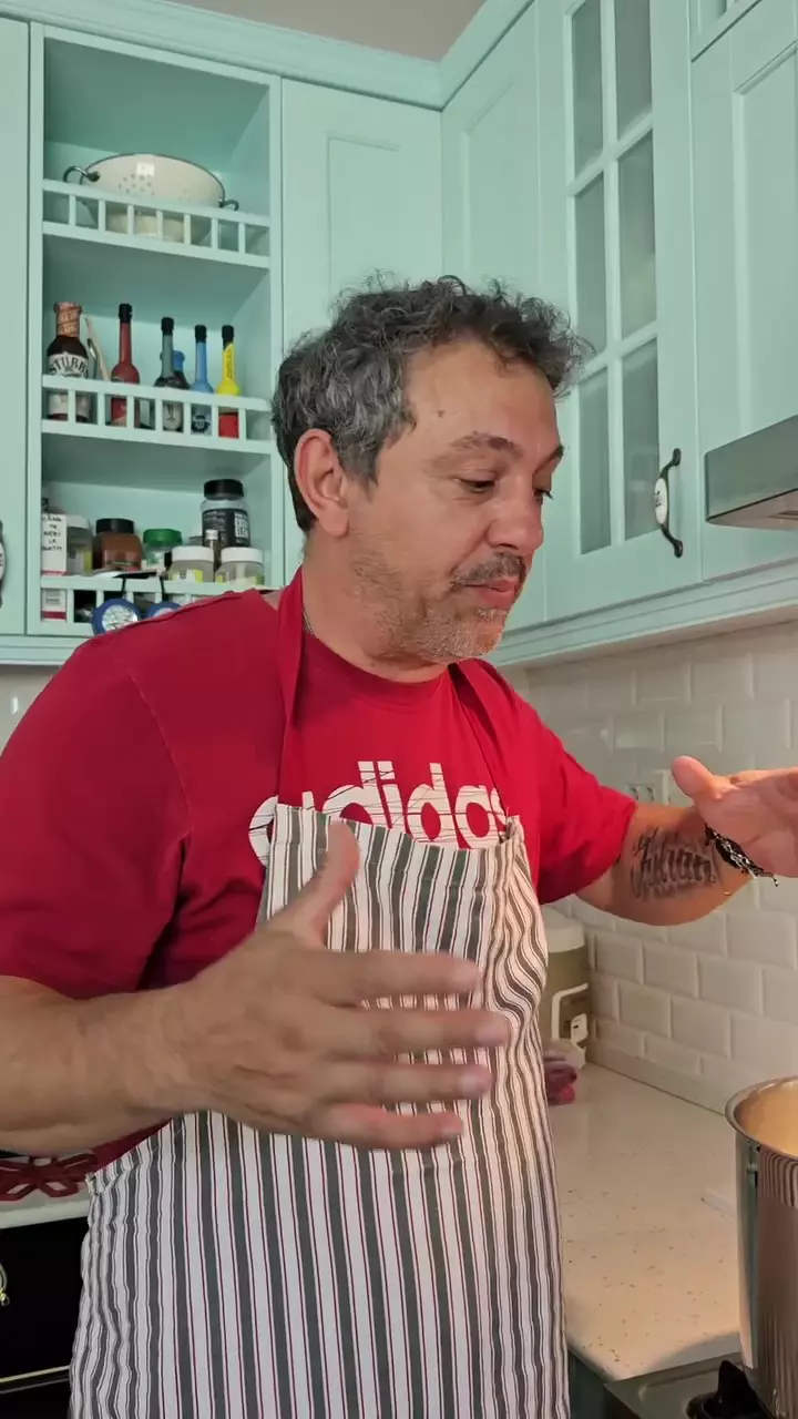 Chef Sorin Bontea MasterCherf 2024 bucătărie casă (1)