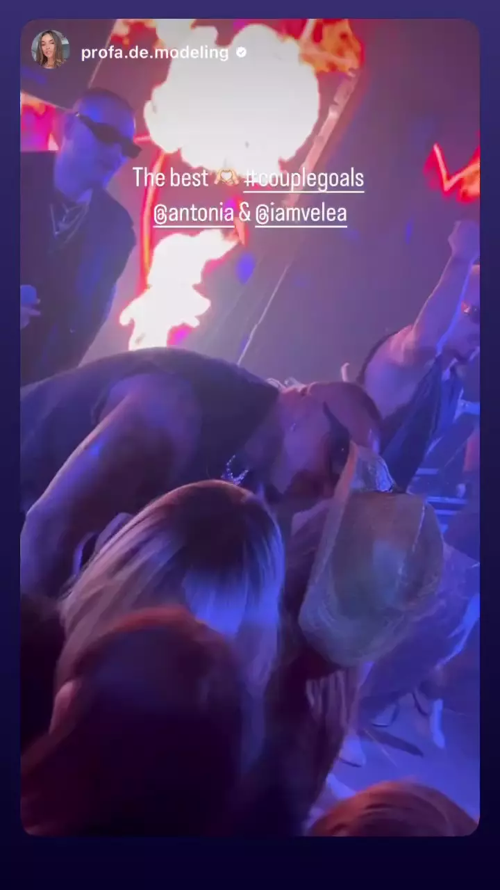 Antonia și Alex Velea la aniversarea de 44 de ani a lui Codin Maticiuc (3)