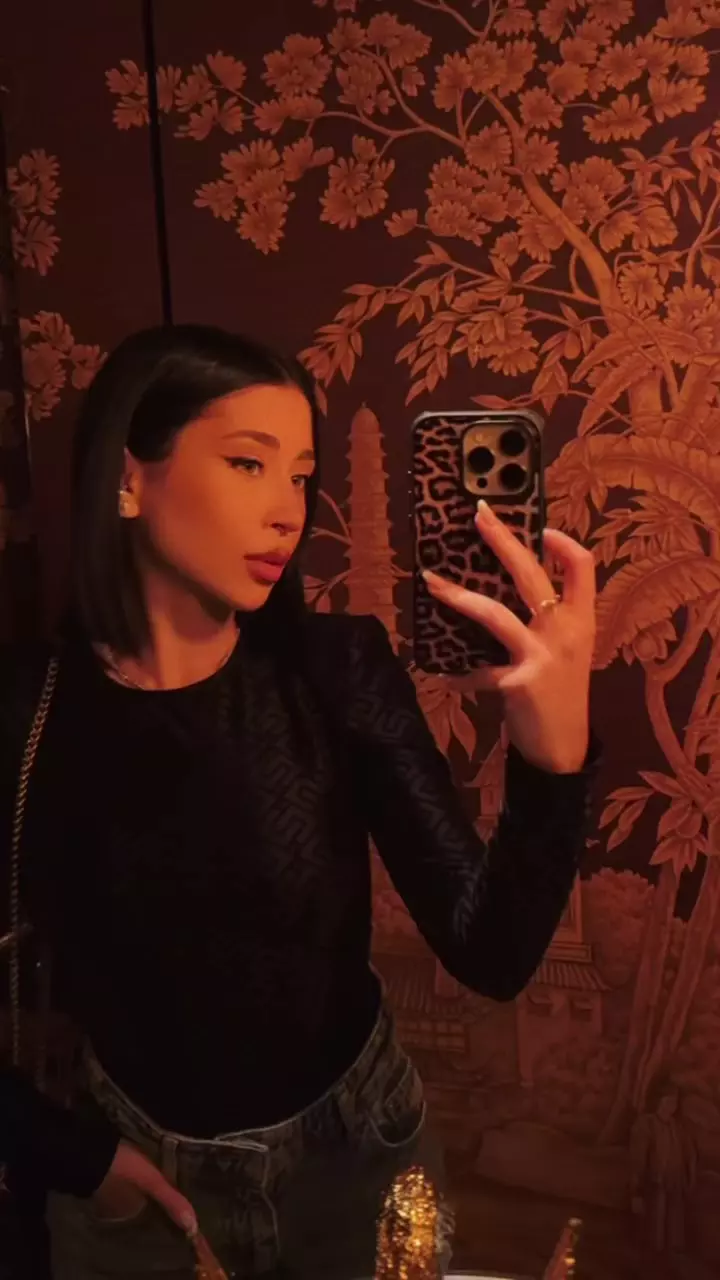 Nicole Cherry aniversare 26 de ani Londra 2024 (3)