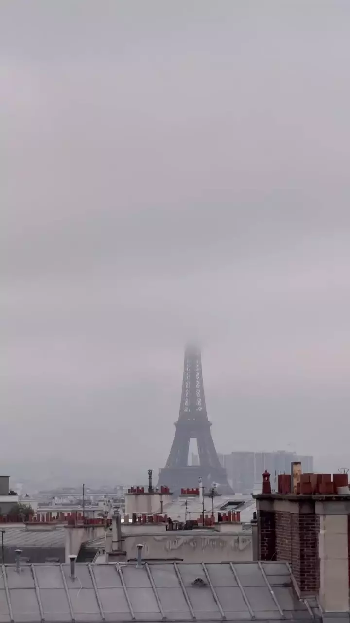 garsonieră 9 metri patrati paris 500 euro luna (13)