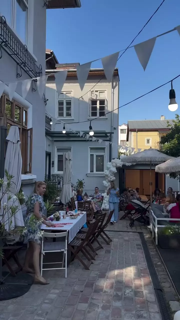 Laura Cosoi petrecere aniversară fetițe iunie 2025 (8)