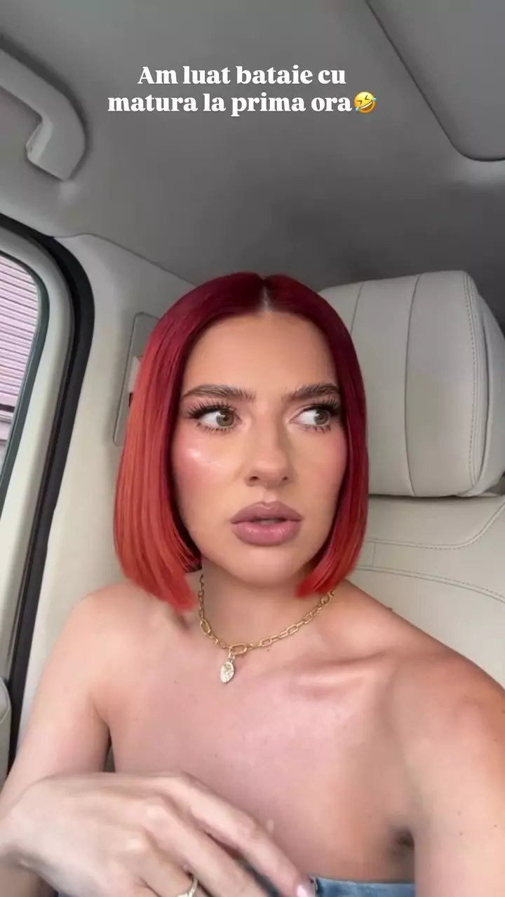 Lidia Buble, bătută cu mătura în plină stradă de o bătrânică (6)