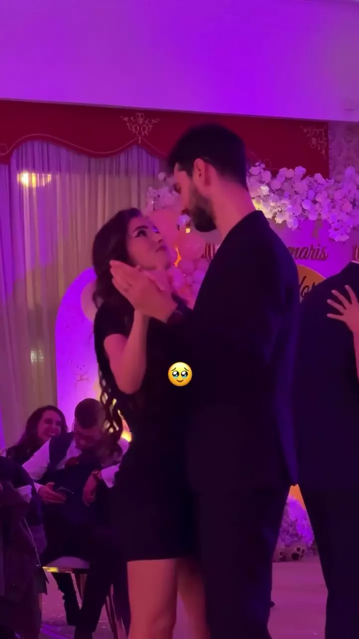 Theo Rose și Anghel Damian au fost nași de botez din nou (9)