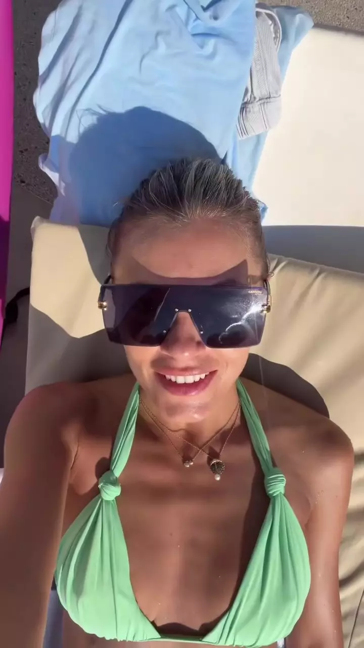 Andreea Ibacka și-a petrecut prima aniversare după divorțul de Cabral la mare (7)