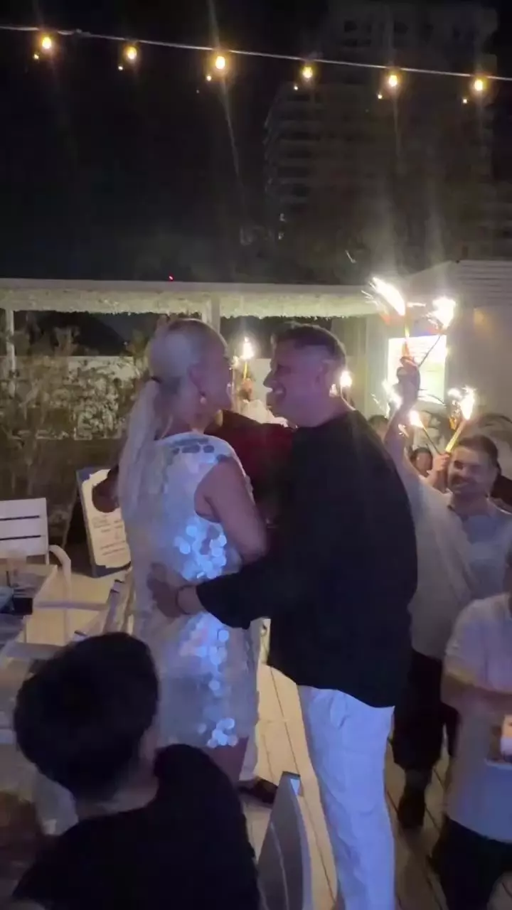 Vica Blochina și iubitul la aniversarea ei (2)